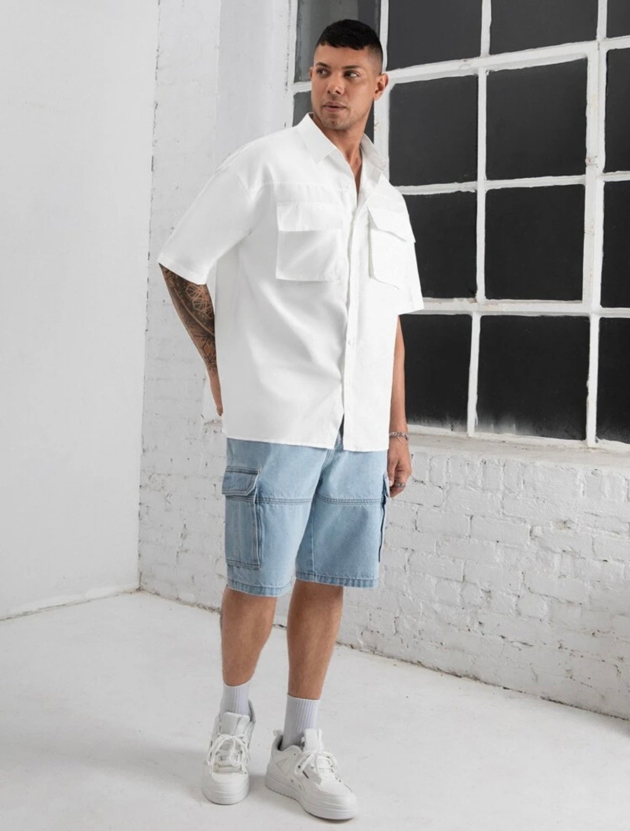 Loose fit staple tee